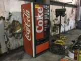 CAVALIER COCA-COLA MACHINE (MODEL C6-273-182)