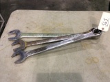 (3) COMBINATION WRENCHES (2)1 5/8in (1)1 3/4in