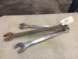 (3) COMBINATION WRENCHES (2)1 13/16in (1)1 3/4in