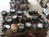 PALLET-PRESSURE GAUGES (ASSORTED PSI'S, OIL & AIR)