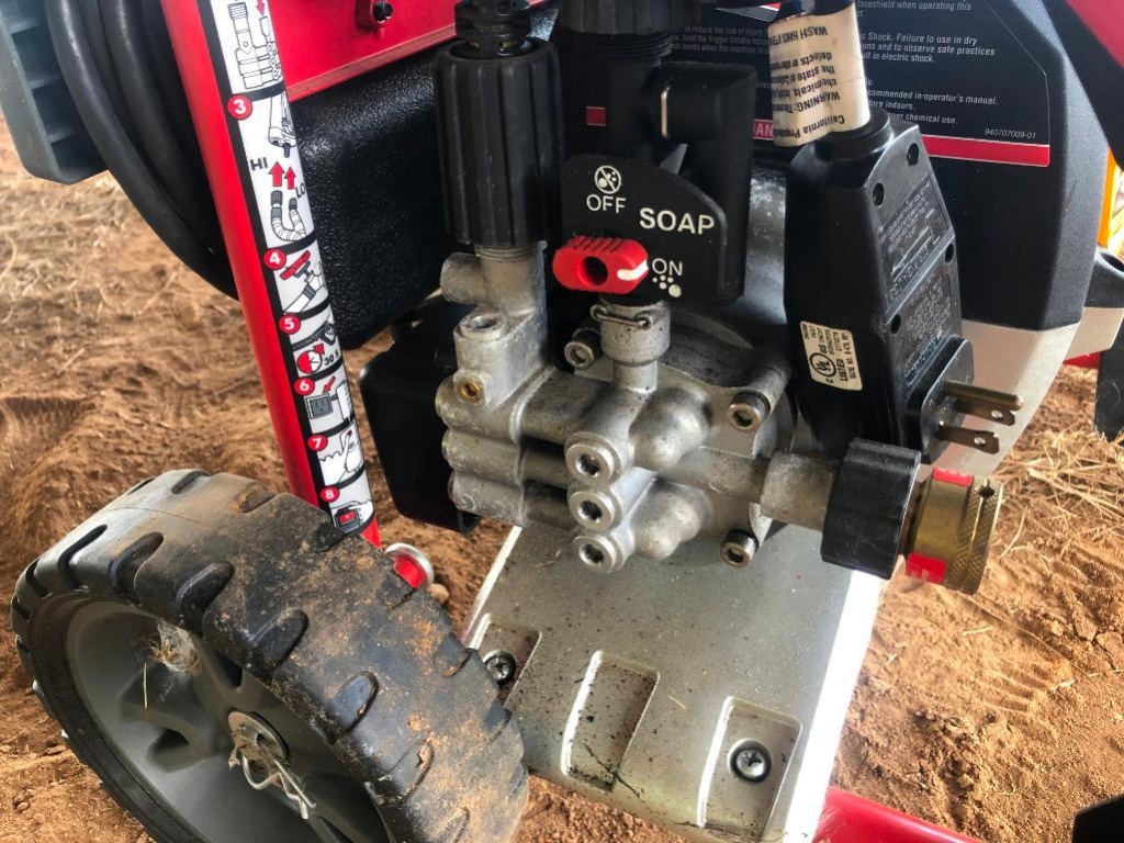 HUSKY HYDRO SURGE HIGH PRESSURE WASHER 