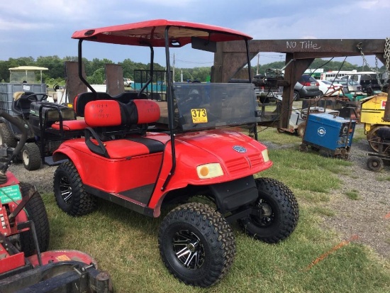 2003 RUFF & TUFF ELECTRIC GOLF CART (STREET LEGAL, 48 VOLT, BATTERIES 6 MONTHS OLD, CUSTOMIZED, LIFT