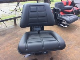 NEW TRACTOR SEAT R1