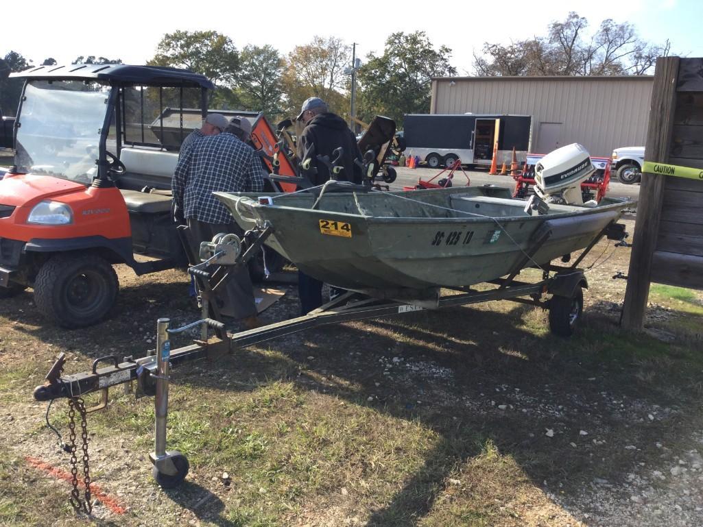 14FT JON BOAT (25 HP EVINRUDE W/ TRAILER) | Proxibid, image size:1025x769
