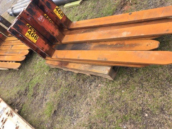 PAIR 5' FORK LIFT FORKS