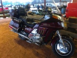 1985 GOLD WING HONDA MOTORCYCLE