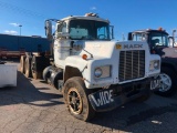 1988 MACK ROAD TRACTOR **NO TITLE PARTS ONLY**