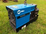 BOBCAT 225G WELDER/GENERATOR