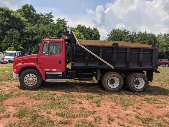 1999 FREIGHTLINER FL80 DUMP TRUCK TO BE SOLD OFF-SITE LOCATED IN NEWTON, NC (EATON FULLER 8LL