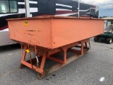 165 BUSHEL PARKER GRAVITY BOX (10'X6') R1