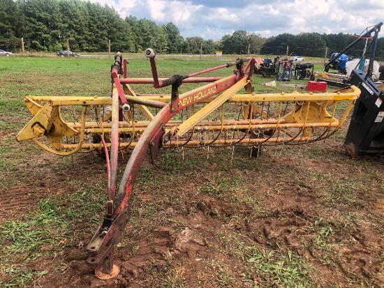 NEW HOLLAND 256 HAY RAKE