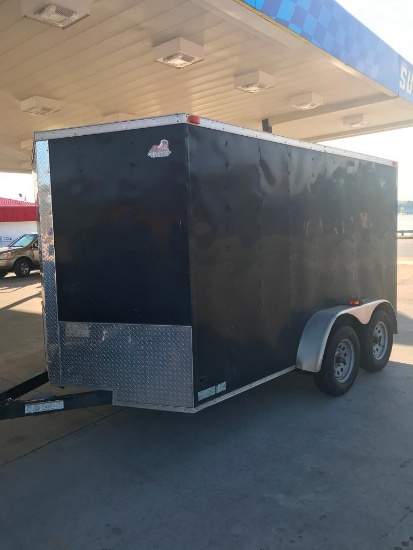 2013 COVERED WAGON V-NOSE ENCLOSED TRAILER