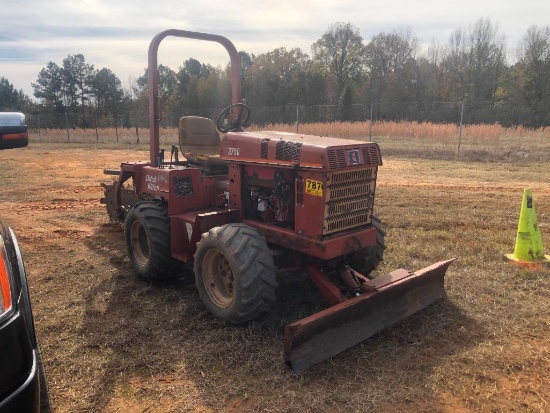 DITCHWITCH 3700 TRENCHER (HRS-1254, SN-850820)