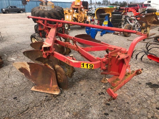 HEAVY DUTY 3 BOTTOM TURN PLOW