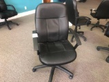 (1) OFFICE CHAIR (ROLLING, LEFT ROOM)