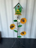 JOHN DEERE BIRD HOUSE ON SUNFLOWER STAND