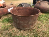 CAST IRON POT