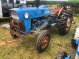 FORD 2000 GAS TRACTOR