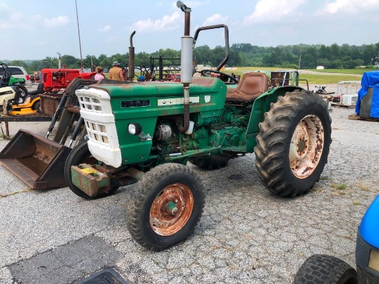 OLIVER TRACTOR 1255