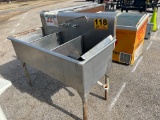 STAINLESS STEEL SINK W/3 COMPARTMENTS