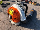 STIHL BR700 BACKPACK BLOWER*DAMAGED BUT STILL RUNS