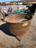 #60 COPPER POT