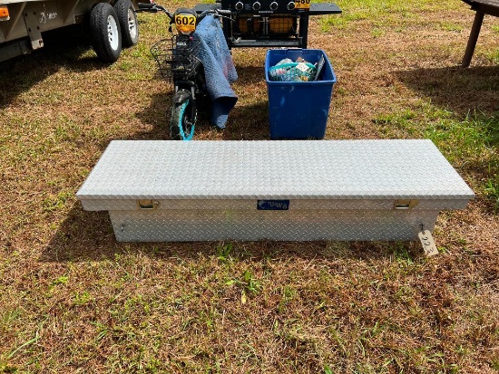 CROSSOVER TRUCK TOOLBOX