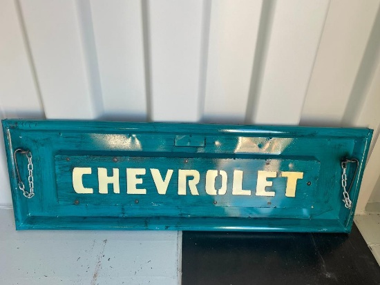 CHEVROLET METAL TAILGATE WALL ART (LIGHT BLUE)