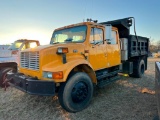 1997 INTERNATIONAL MODEL 4900 DUMP TRUCK