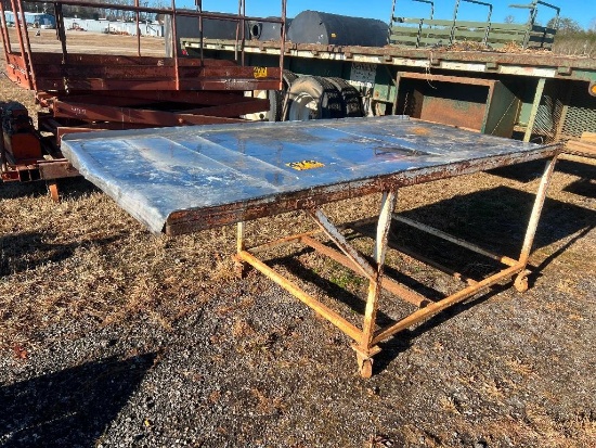 4X8 ROLLING METAL TABLE