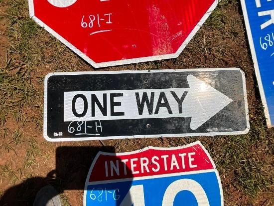 SIGN- ONE WAY