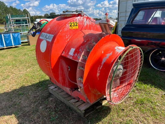 3PT REAR SPRAYING MACHINE W/FAN