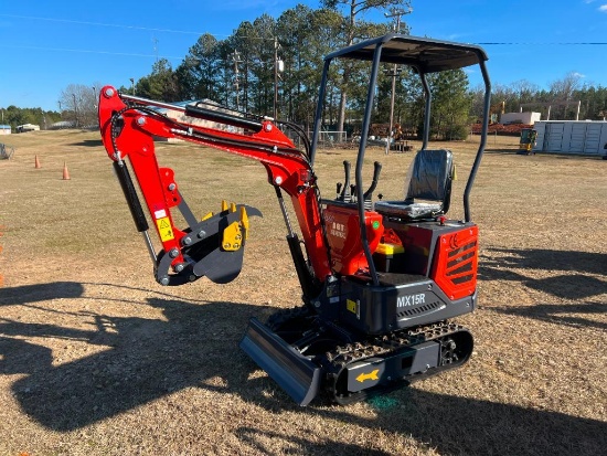 UNUSED AGT MX15R MINI EXCAVATOR (GAS MOTOR,