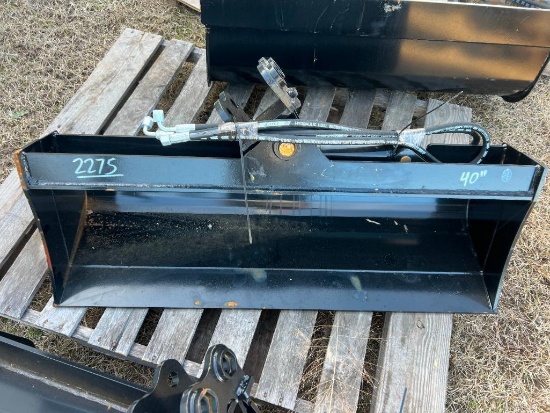 UNUSED 40" MIVA HYDRAULIC TILT MINI EXCAVATOR