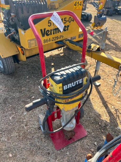 BOSCH BRUTE ELECTRIC JACK HAMMER
