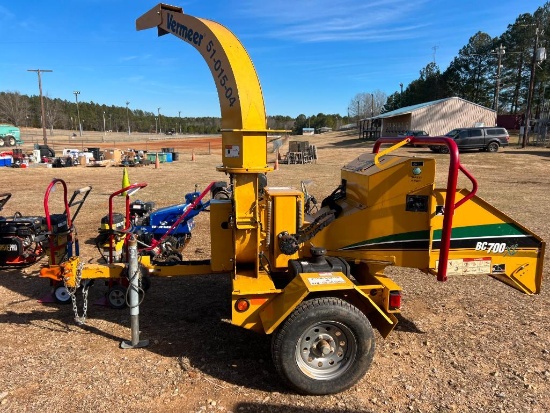 2019 VERMEER BC 700 XL CHIPPER (25HP, EFI KOHLER,