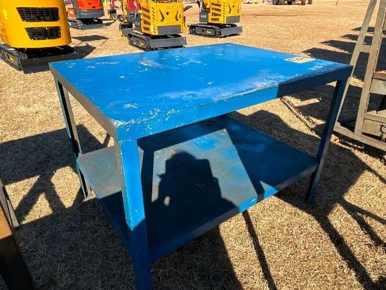 METAL INDUSTRIAL SHOP TABLE (4'X3')