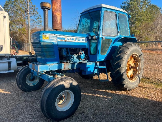 FORD 9700 TRACTOR W/CAB