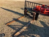 *INOP* HYDRAULIC PALLET FORKS W/ NO HOSES (5 FT