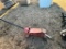 FLOOR JACK