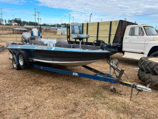 STRATOS 289 DC BASS BOAT W/JOHNSON GT200 (2