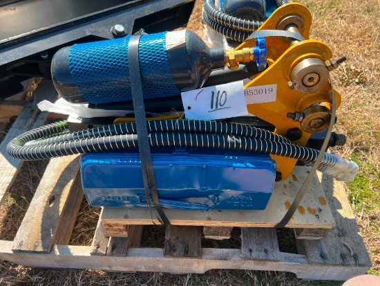 UNUSED HYDRAULIC BREAKER FOR MINI EXCAVATOR
