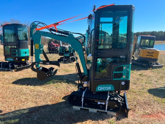 UNUSED AGTQH13R MINI EXCAVATOR W/ ENCLOSED CAB