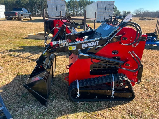 UNUSED EG380T MINI RIDE ON SKID STEER LOADER