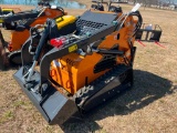 UNUSED LANDHERO MINI SKID STEER LOADER (23 HP GAS MOTOR)