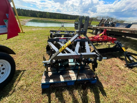 UNUSED TAR RIVER 4' 12 DISC HARROW (3PT)