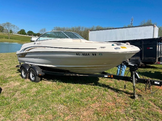 2001 SEA RAY SUNDECK 190 SKI BOAT **INOP** (HAS