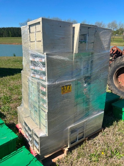 PALLET-BOLT BINS & BOLTS