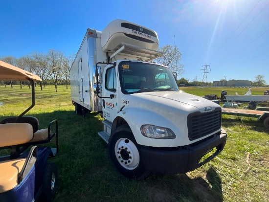 2012 FREIGHTLINER M2 BUSINESS CLASS REFER TRUCK