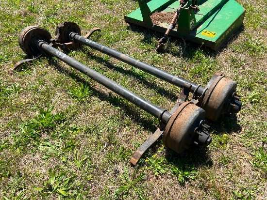 (2) 8 LUG BRAKE AXLES